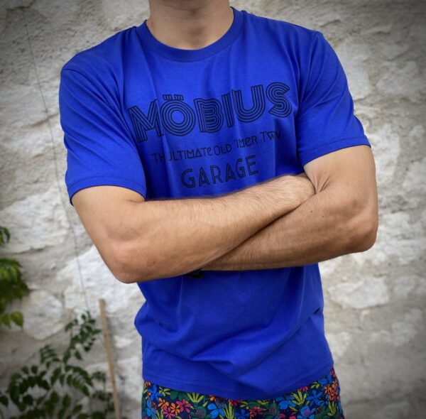 The CLASSIC "Ultimate" Electric Blue